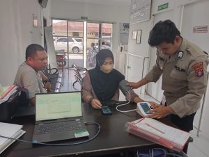 Jaga Kesehatan di Bulan Ramadhan, Sidokkes Sediakan Layanan Rikkes di Klinik Polresta Palangka Raya