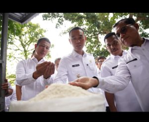 Sidak Pasar, Bupati OKI Pastikan Harga Bapok Masih Wajar 