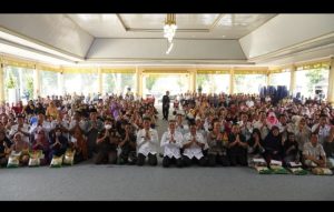 Lewat Program Bismilah, Bupati OKI Salurkan 1.129 Paket Beras ke Warga Kurang Mampu