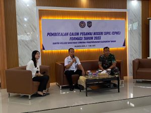 Perkuat Jiwa Nasionalisme dan Cinta Tanah Air, Kanwil Ditjenpas Kalteng Datangkan Komandan Yonif 631/Antang Dalam Pembekalan CPNS