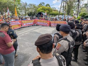 Jaga Kamtibmas Wilkum, Polresta Palangka Raya Pam Aksi Damai Kesatuan Masyarakat Hukum Adat