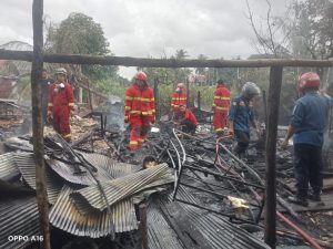 Sijago Merah Menghanguskan Satu Buah Rumah Di Jalan Udi Masaro Kabupaten Seruyan