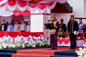 Wakil Gubernur Edy Pratowo Memimpin Upacara Peringatan Hari Jadi ke – 23 Kabupaten Seruyan
