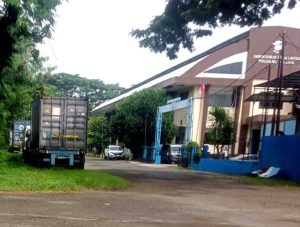 SKANDAL MENGGEGERKAN, DUA KONTAINER BARANG BUKTI LENYAP DI PUSAT KEPOLISIAN – PROF SUTAN NASOMAL DESAK KAPOLRI TURUN TANGAN