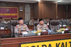 Sampaikan Pesan Jaga Toleransi serta Perkuat Amanah, Polda Kaltim Ikuti Tausyiah Agama Ustaz Abdul Somad Secara Virtual