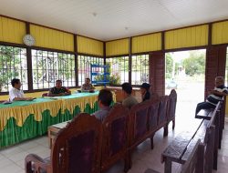 Jaga Kondusivitas Wilayah, Bhabinkamtibmas Polsek Bukit Batu Hadiri Mediasi Sengketa Lahan di Kelurahan Marang