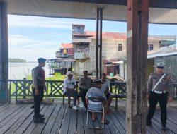 Perkuat Sinergi di Dermaga, Polres Seruyan Ajak Warga Kuala Pembuang Aktifkan Siskamling dan Waspada 3C